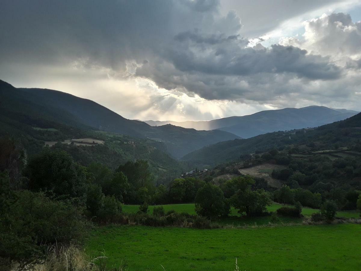 Refugi Rural Vall De Siarb Vandrarhem Llagunes Exteriör bild